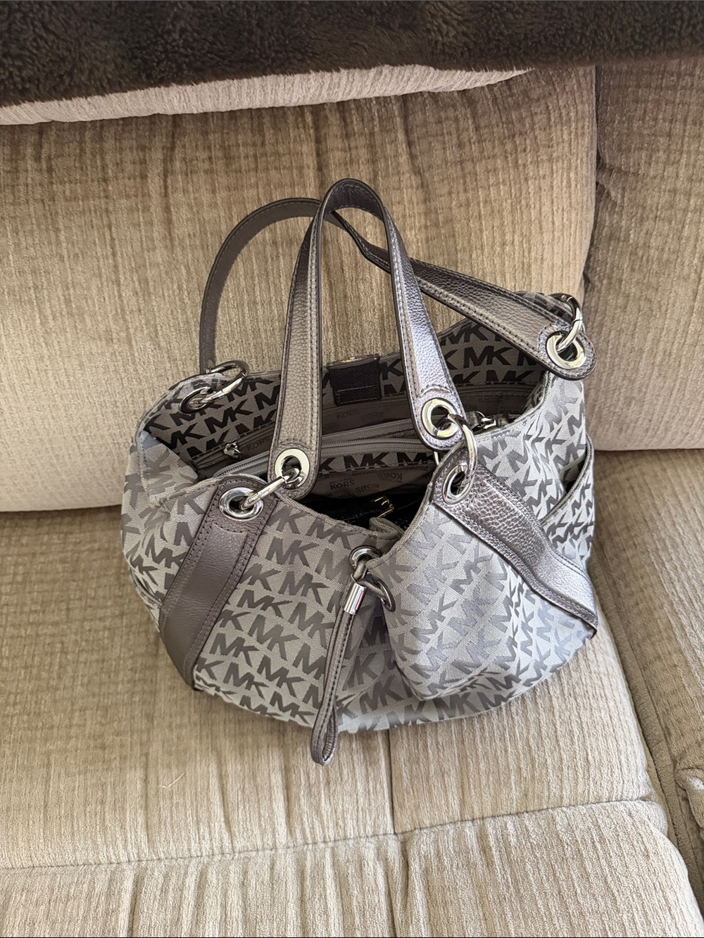 Michael Kors Metallic Gray MK Logo Shoulder Bag brand wnew tags on